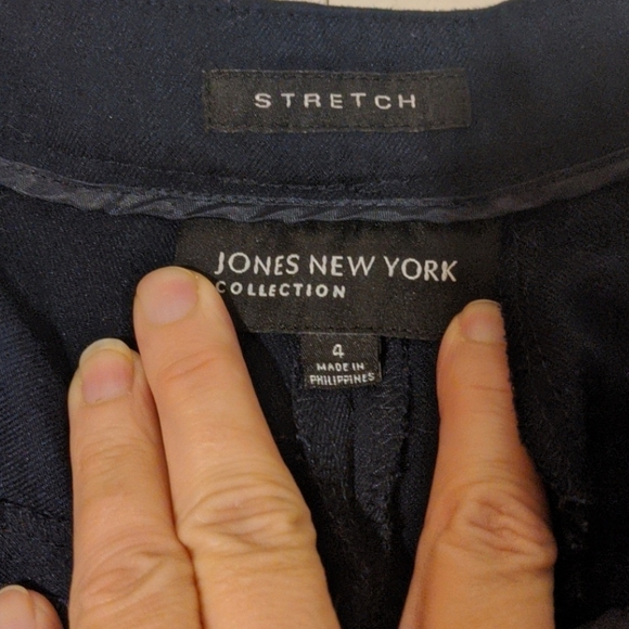 Navy Jones NY slacks, size 4 - Picture 4 of 6